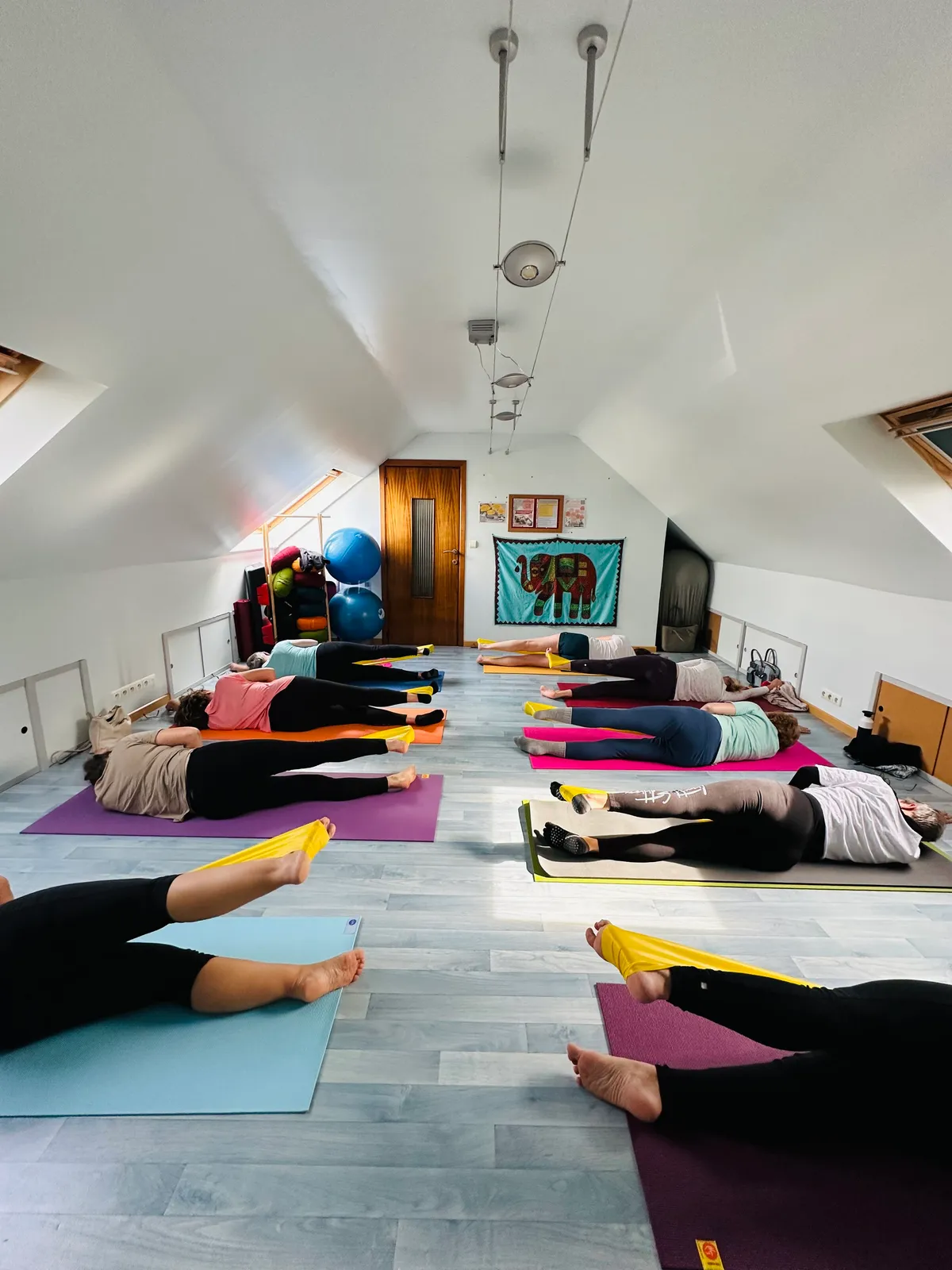 Laura Pilates-Aérien-Yoga — photo